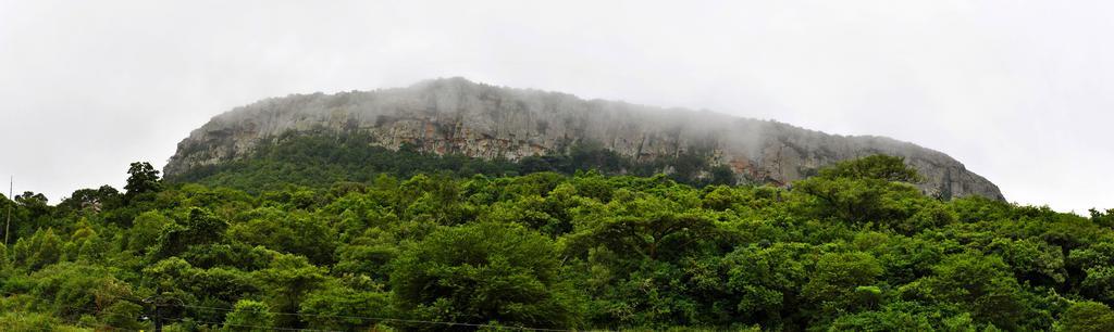 Mount Azimbo Lodge 루이트리챠드 외부 사진